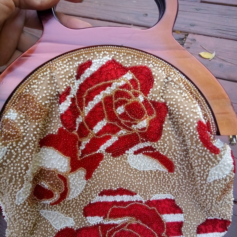 Proud Mary and co. Rose purse